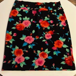 B2G1F: Floral Lularoe Cassie Skirt